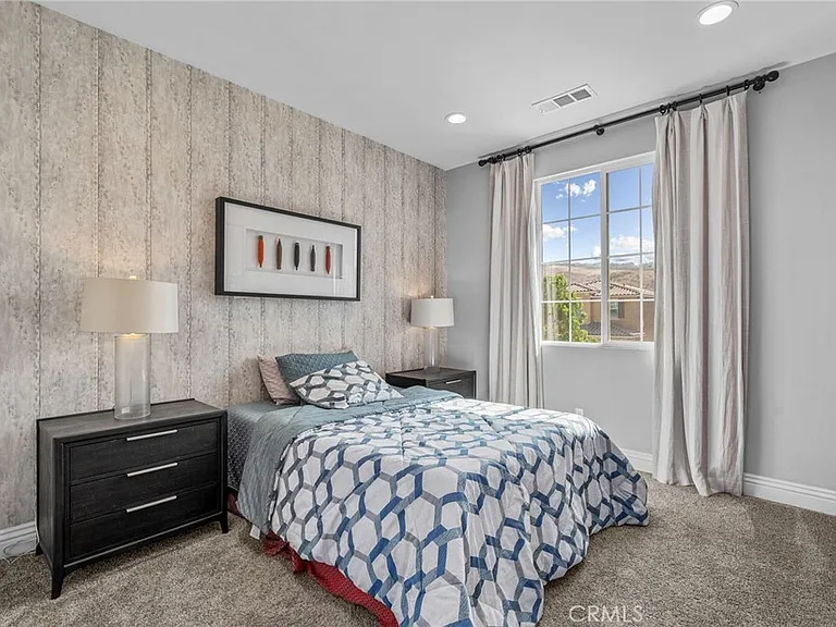 24253 Flora Rd — Photo 33