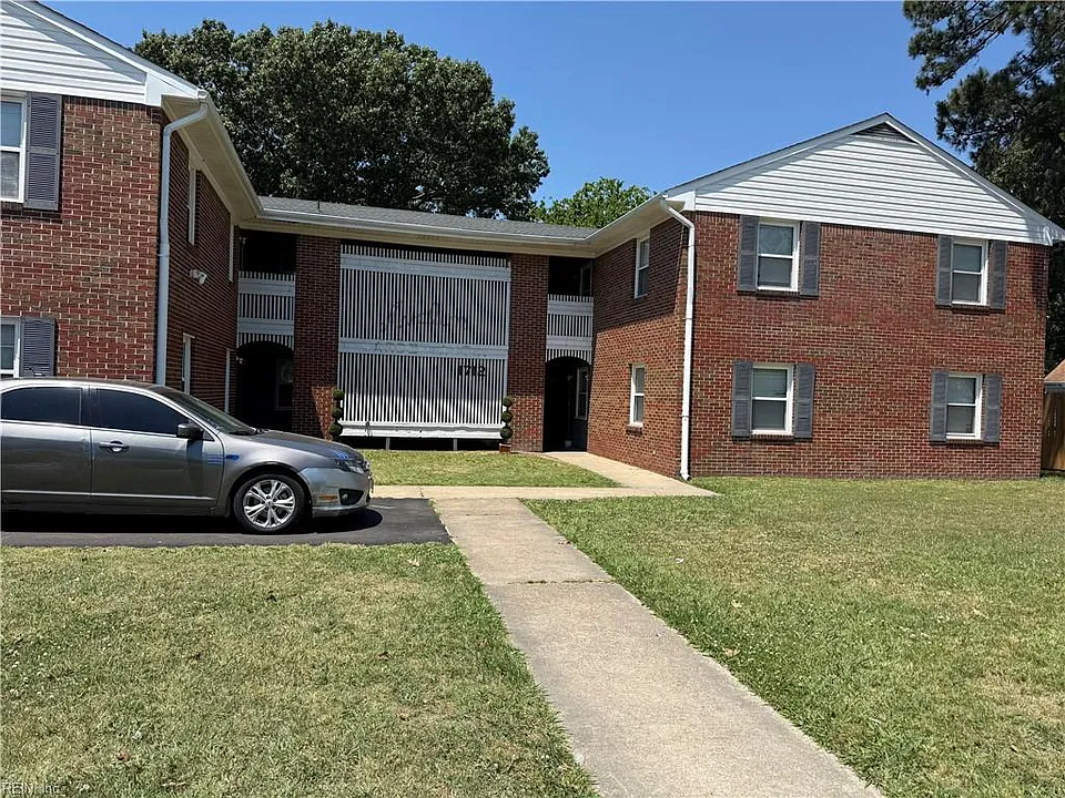 1712 Bainbridge Blvd #4