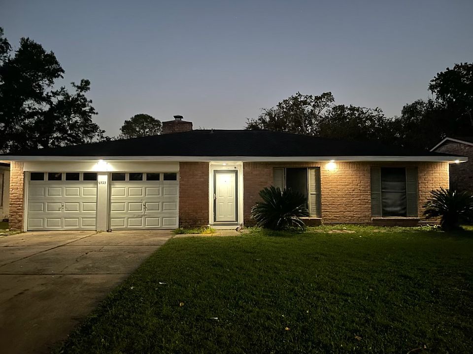 1st image of 16923 Forest Bend Ave