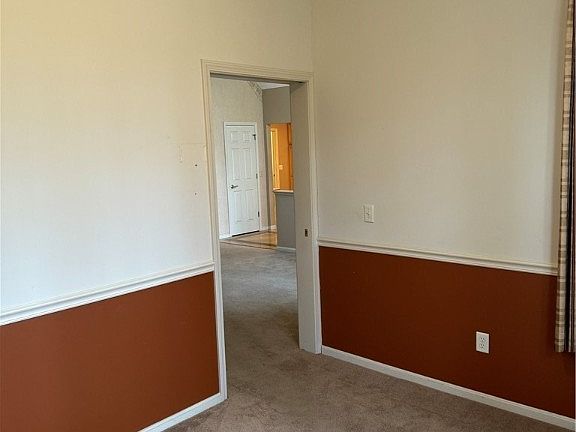 5th image of 2477 Crimson Dr