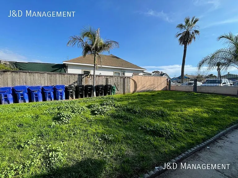 2248 Ocean View Blvd #4 — Photo 16