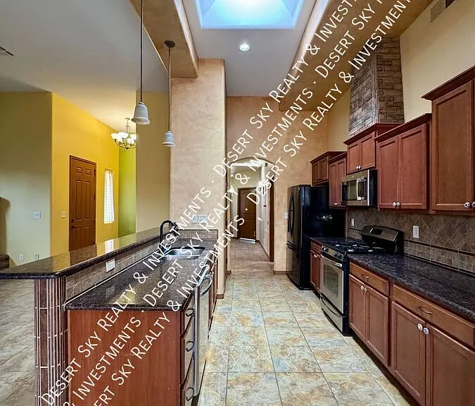4328 Calle Amarilla — Photo 7