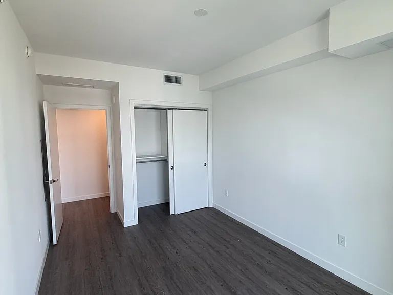 1760 NW 1st Ave #C6 — Photo 4