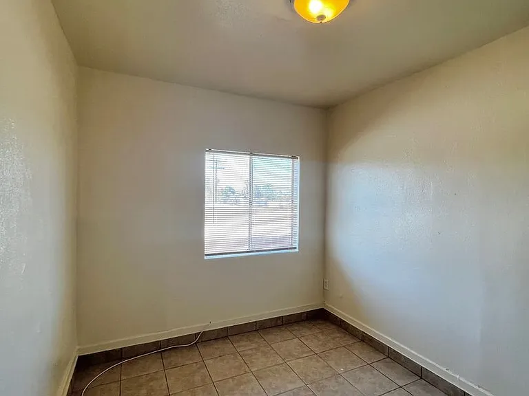 1276 Chestnut Ave — Photo 9