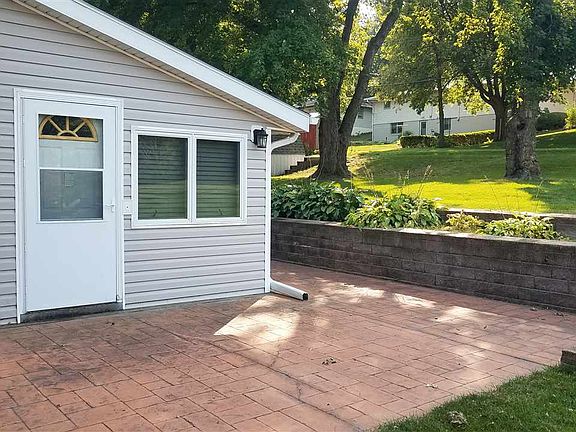 3rd image of 1491 Cherl Dr