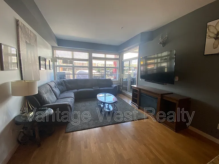 1331 Ellis St #121 — Photo 3