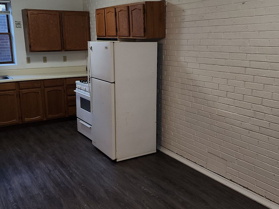 1st image of 326 E Central St APT 3
