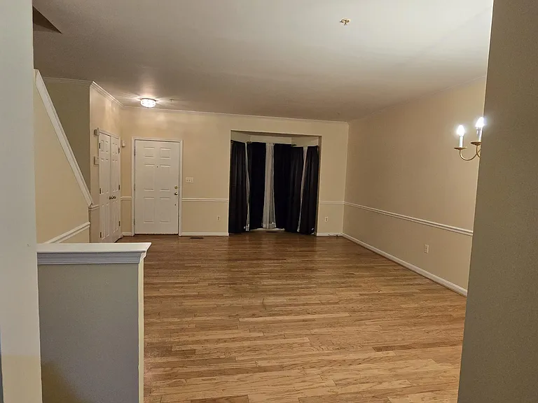 8229 Shooting Star Ln — Photo 3