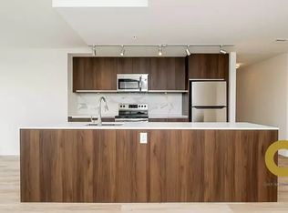 6137 Cambie St #401, Vancouver, BC V5Z3B2