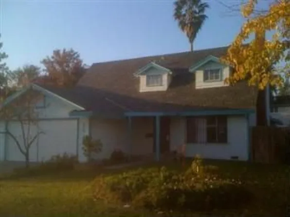 7529 Lindale Dr, Sacramento, CA 95828