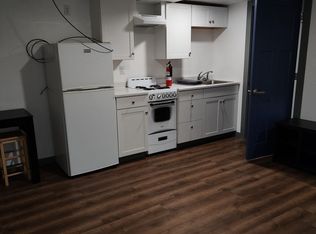 241 N Broadway St #4, Coos Bay, OR 97420
