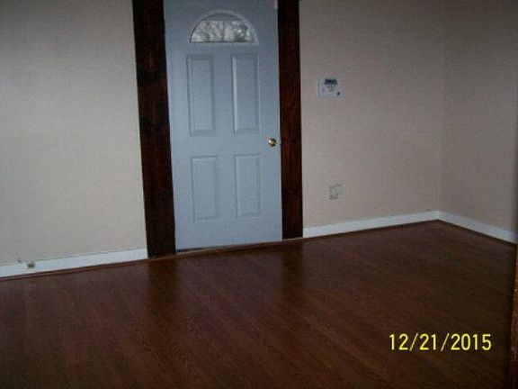2nd image of 260 Midlam Ave