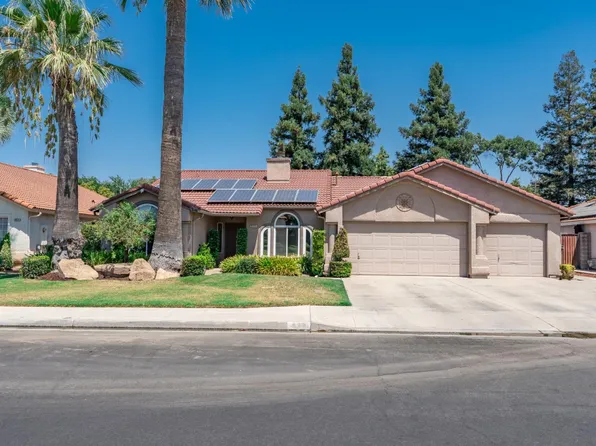 923 Oak Ave, Clovis, CA 93611