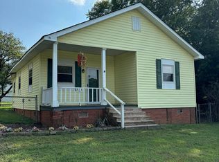 8231 2nd St, Boiling Springs, SC 29316