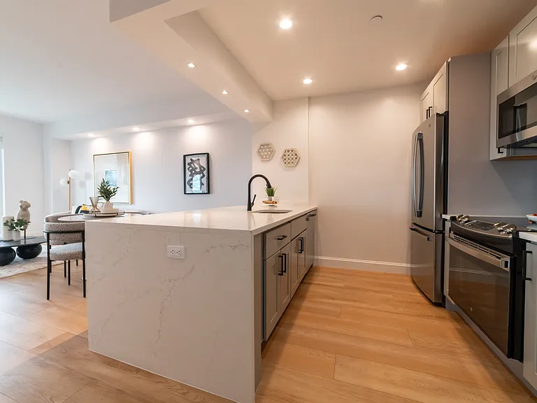 3745 Riverdale Ave #2 — Photo 5