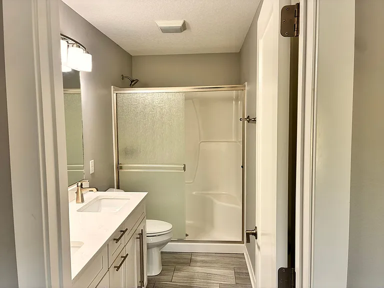 2324 SE Parkview Crossing Dr — Photo 19