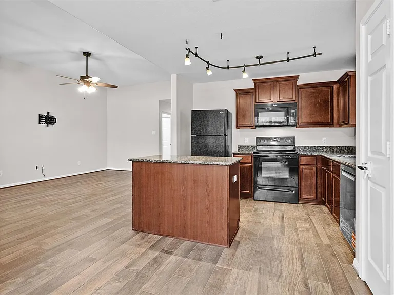 30822 W Lost Creek Blvd — Photo 19