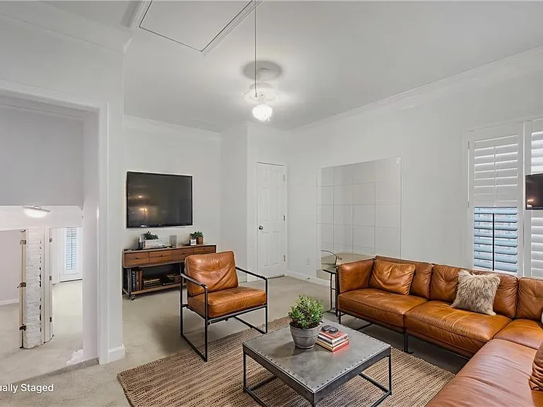 3405 Regent Pl SW — Photo 11