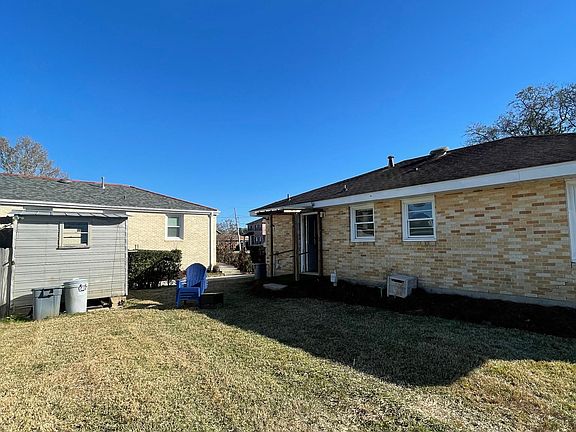 4th image of 1300 Huron Ave