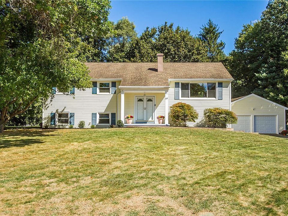 1st image of 49 Parkridge Dr