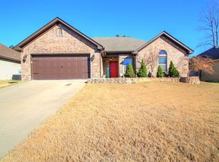 2704 Finley Loop, Bryant, AR 72022