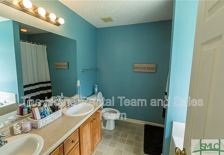 258 Lancaster Way — Photo 18