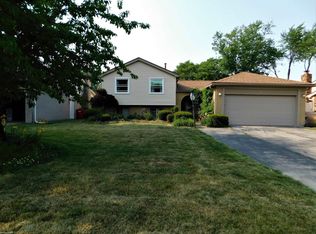 15677 Stockton Dr, Clinton Township, MI 48038