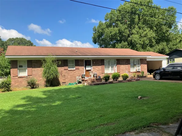 102 Lyndale St, Trenton, TN 38382