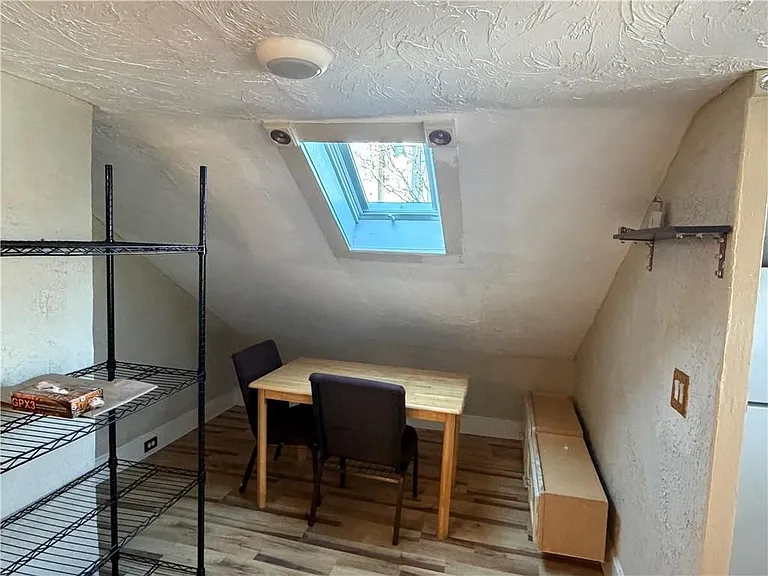 69 Hope St #1 — Photo 17