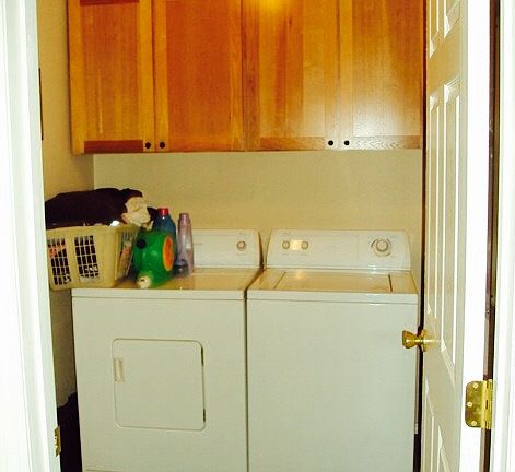 4th image of 617 N Leferve St