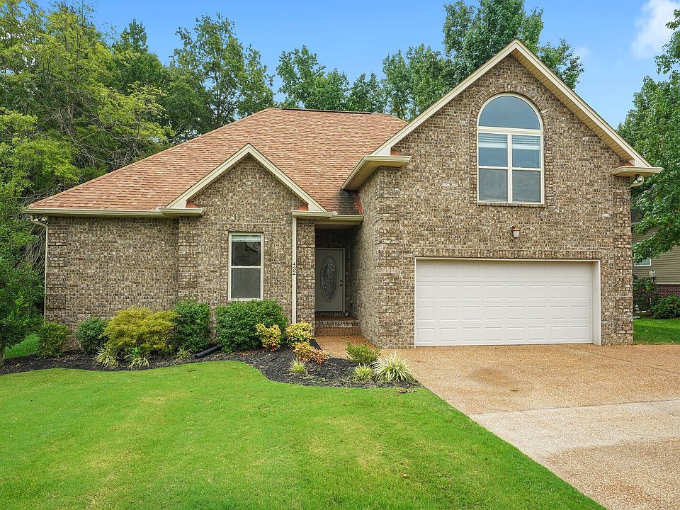 1st image of 432 Foster Dr