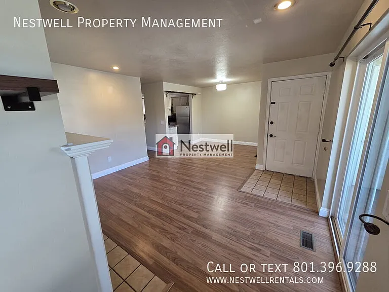 830 E Gatewood Dr — Photo 3