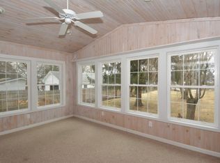 1132 Wheeler St, Lake Geneva, WI 53147