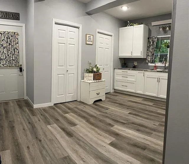 619 S Armstrong Ave — Photo 11