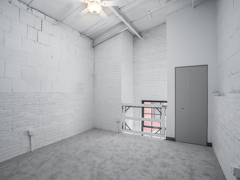 Building Photo 3