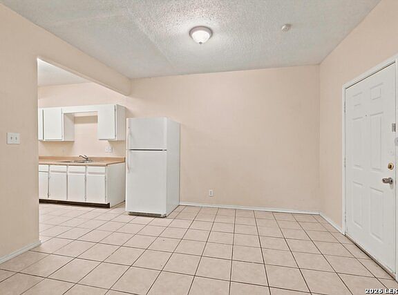 5th image of 7605 Windsor Oaks