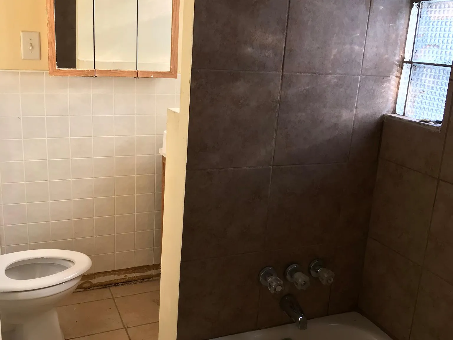 2 bed, $1,400 — Photo 2