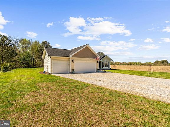 5th image of 2265 Jenkins Creek Rd