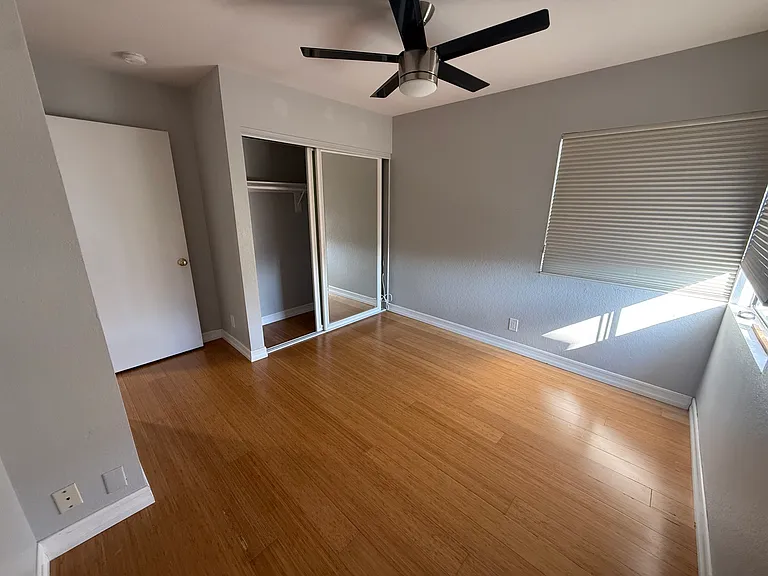 24786 Sutton Ln — Photo 9