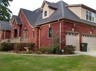 20076 Walter Henderson Rd, Cornelius, NC 28031