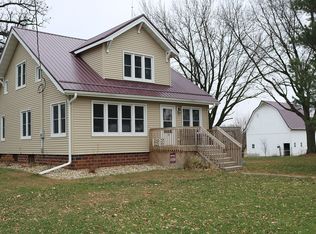 512 E Main St, Fredericksburg, IA 50630