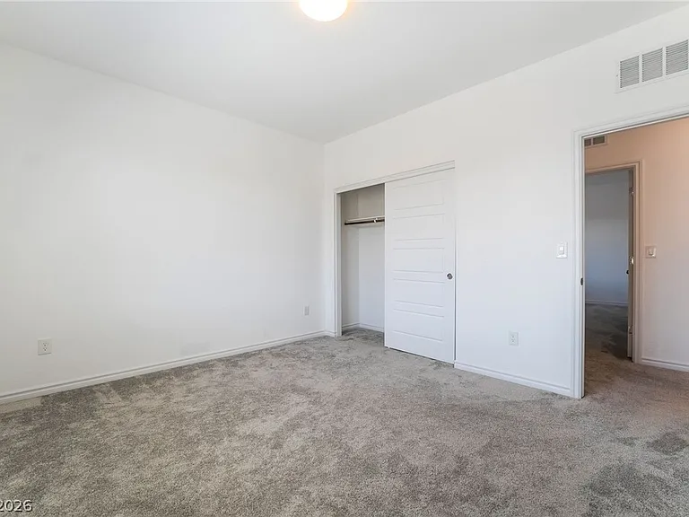 3952 Henny Ave — Photo 26