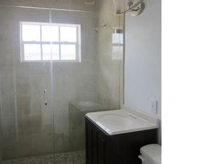 2455 NE 184th St, North Miami Beach, FL 33160