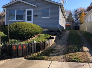 341 Gibbs Rd, Akron, OH 44312