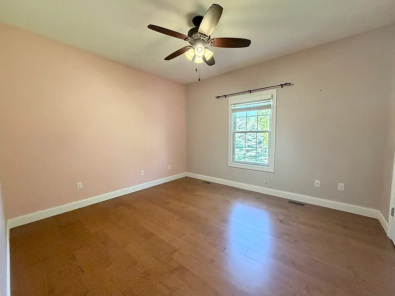 1805 Blue Stone Dr — Photo 24