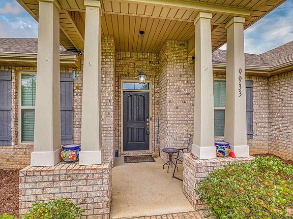 5th image of 9933 Boxelder Blvd