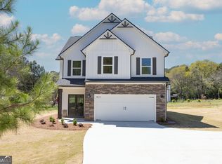 160 Lakeland Dr, Athens, GA 30607