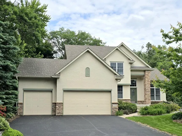 2011 117th Ln NE, Blaine, MN 55449