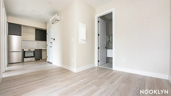 Rented by Nooklyn NYC LLC | media 14