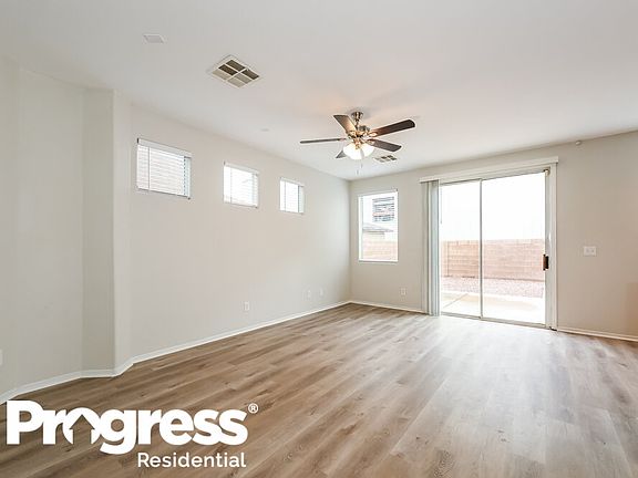 4th image of 4971 Gingerlyn St